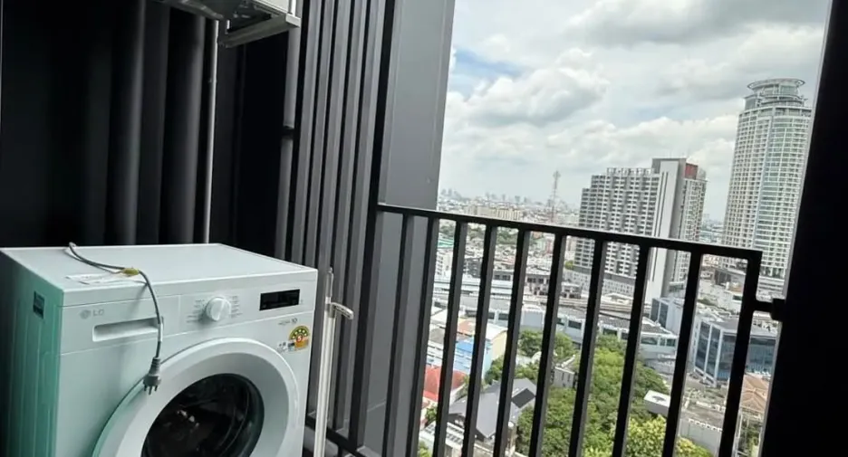 À louer 1 chambre condo à Khlong Toei, Bangkok