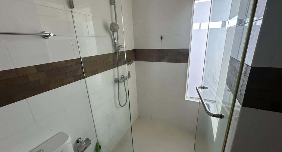 For rent 1 Beds condo in Phra Khanong, Bangkok