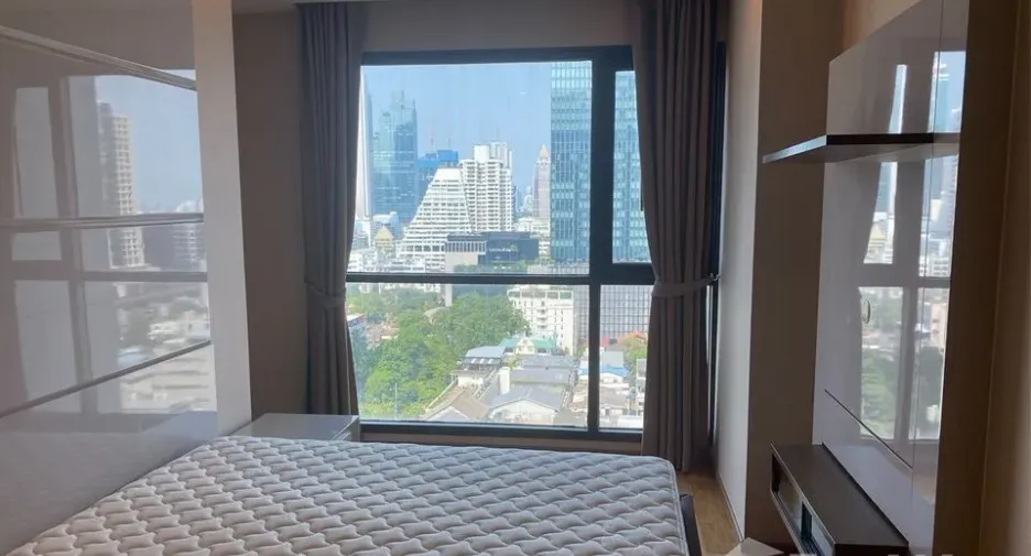 For rent 1 bed condo in Sathon, Bangkok