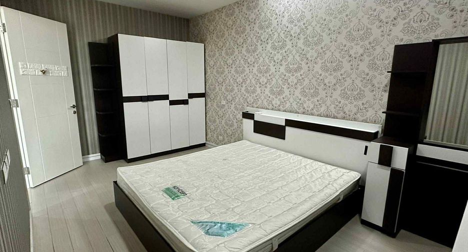 For rent 1 bed condo in Huai Khwang, Bangkok