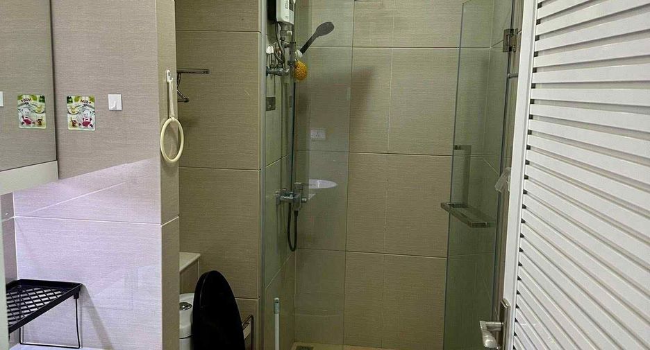 For rent 1 bed condo in Huai Khwang, Bangkok