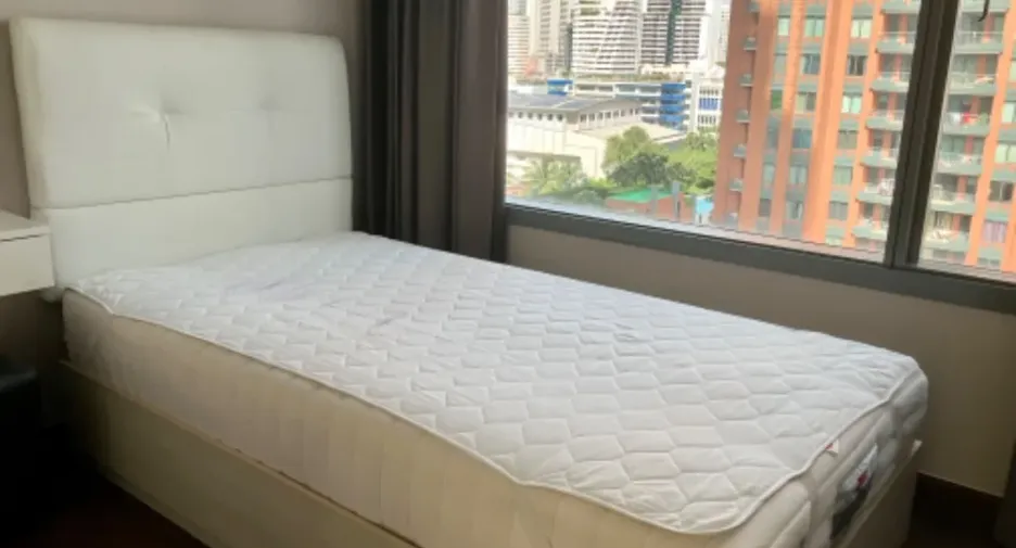 À louer 2 chambres condo à Watthana, Bangkok