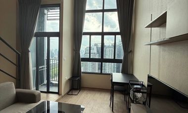 Condo en alquiler de 1 habitaciones en Huai Khwang, Bangkok