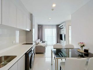 For rent 2 bedrooms condo in Pathum Wan, Bangkok