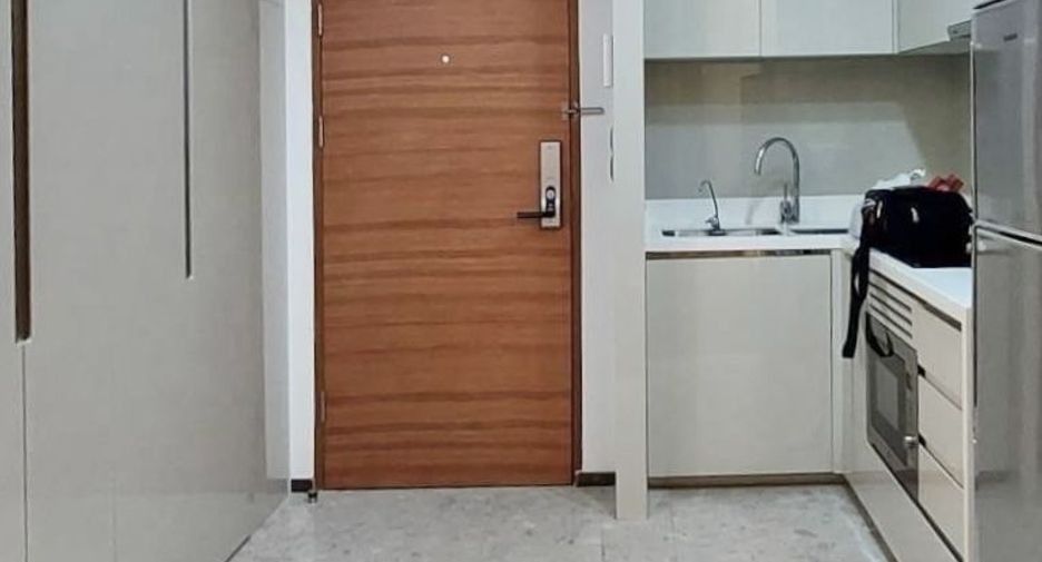 Wohnung zur Miete mit 2 Zimmer in Khlong Toei, Bangkok