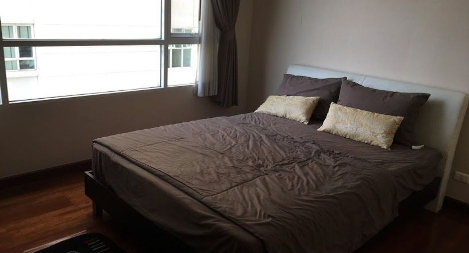 À louer 2 chambres condo à Watthana, Bangkok