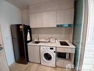 Wohnung zur Miete mit Studio in Pathum Wan, Bangkok