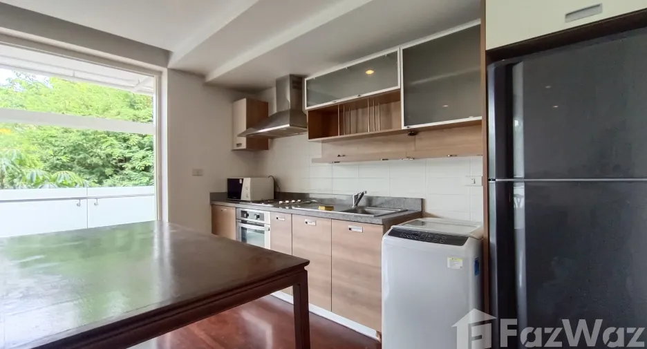 For rent 2 bedrooms apartment in Watthana, Bangkok