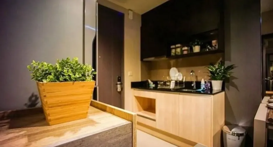 Condo en alquiler de 1 habitaciones en Khlong Toei, Bangkok