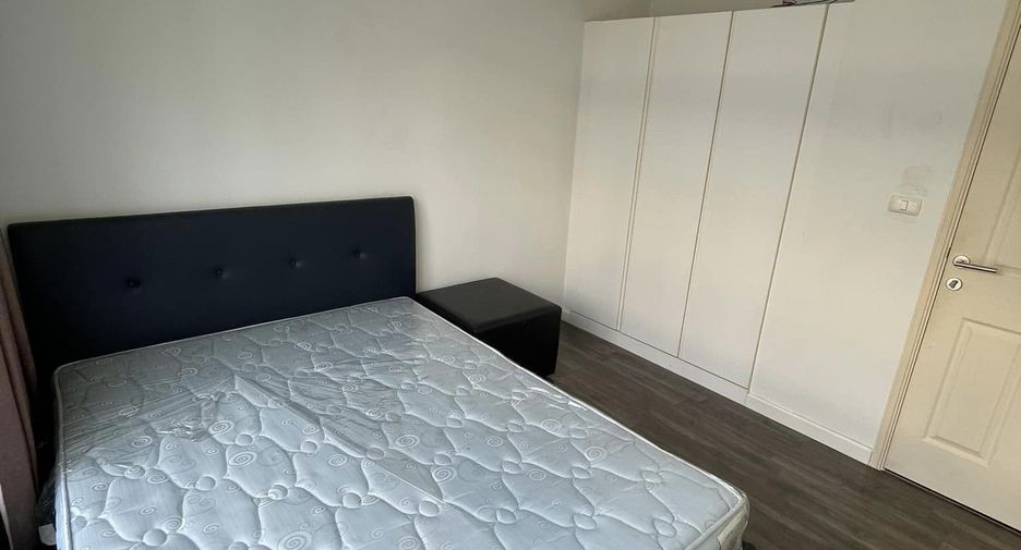 For rent 2 bedrooms condo in Phasi Charoen, Bangkok