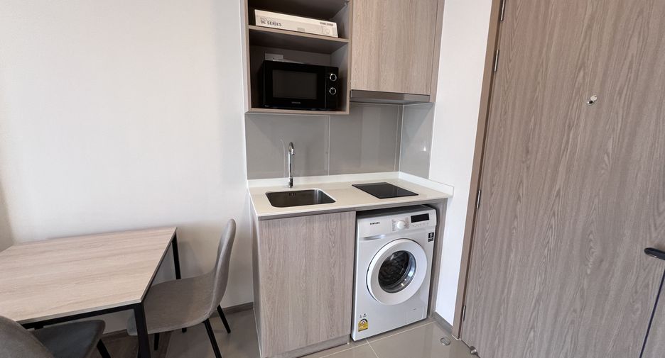 Wohnung zur Miete mit 1 Zimmer in Watthana, Bangkok
