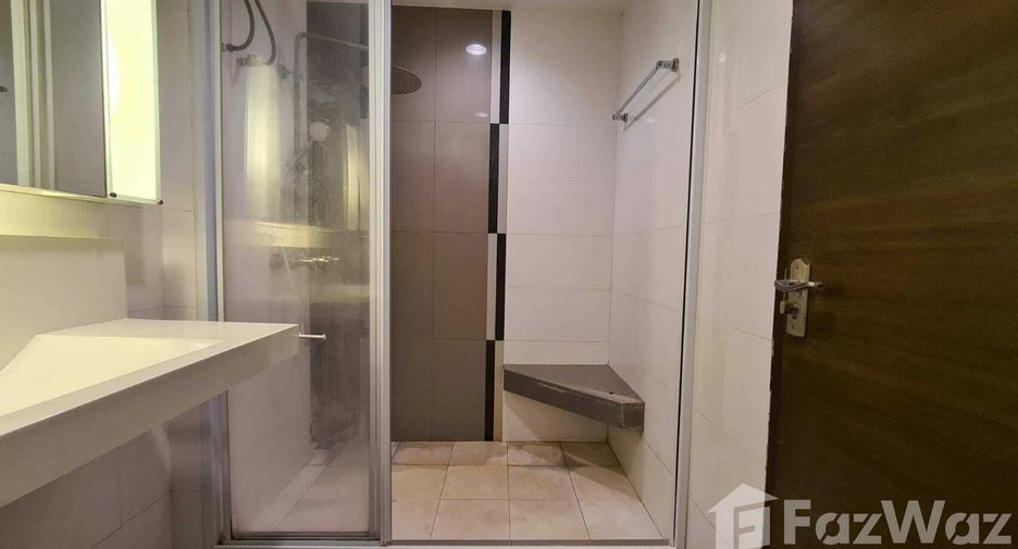 Wohnung zur Miete mit 1 Zimmer in Huai Khwang, Bangkok