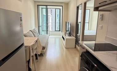 À louer 1 chambre condo à Phra Khanong, Bangkok