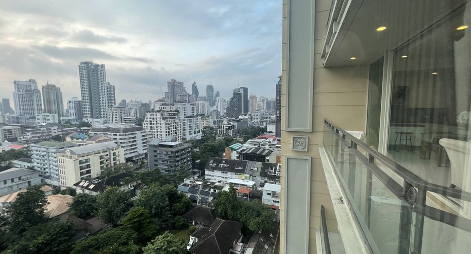 For rent 2 ベッドルーム condo in Watthana, Bangkok