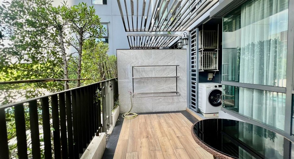 Wohnung zur Miete mit 1 Zimmer in Phra Khanong, Bangkok