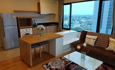 Condo en alquiler de 1 habitaciones en Watthana, Bangkok