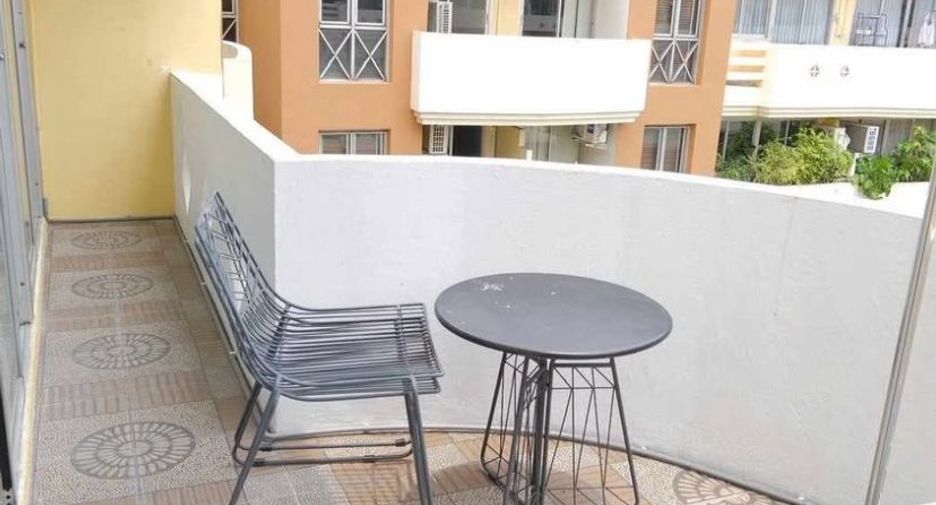 For rent 1 bed condo in Huai Khwang, Bangkok