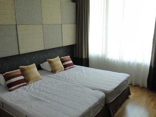 For rent 2 bedrooms condo in Sathon, Bangkok