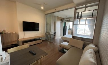 Condo en alquiler de 1 habitaciones en Yan Nawa, Bangkok