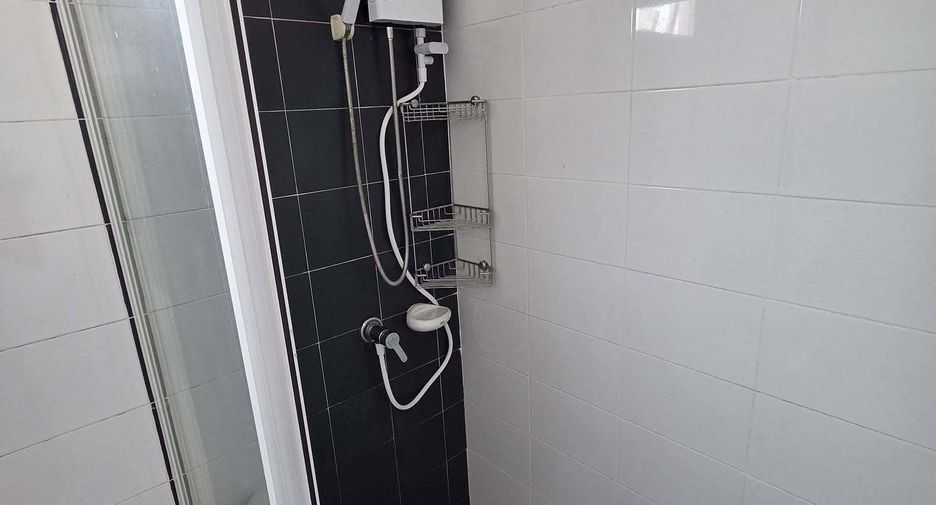 For rent 3 ベッドルーム townhouse in Bang Phli, Samut Prakan