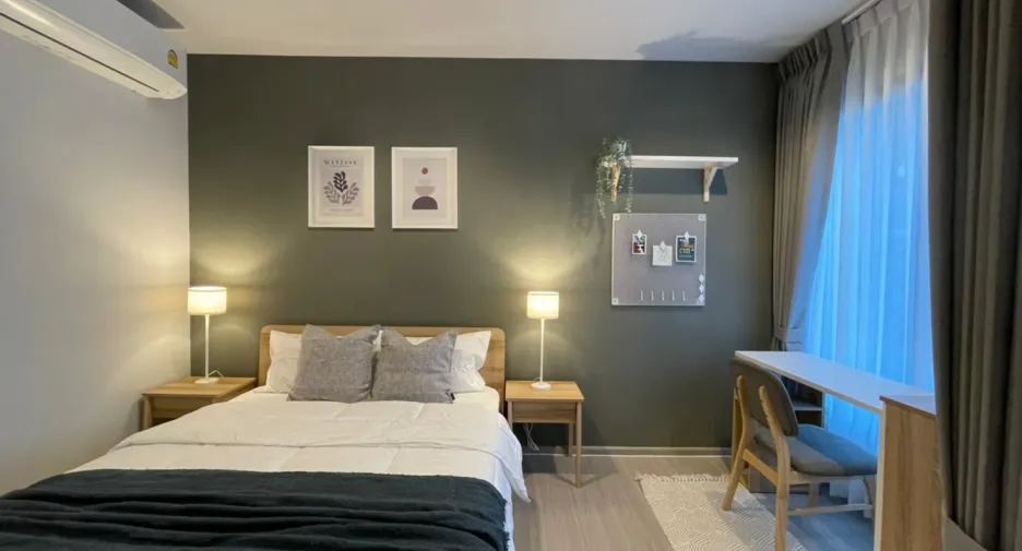 Wohnung zur Miete mit Studio in Huai Khwang, Bangkok