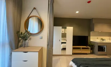 Wohnung zur Miete mit Studio in Huai Khwang, Bangkok