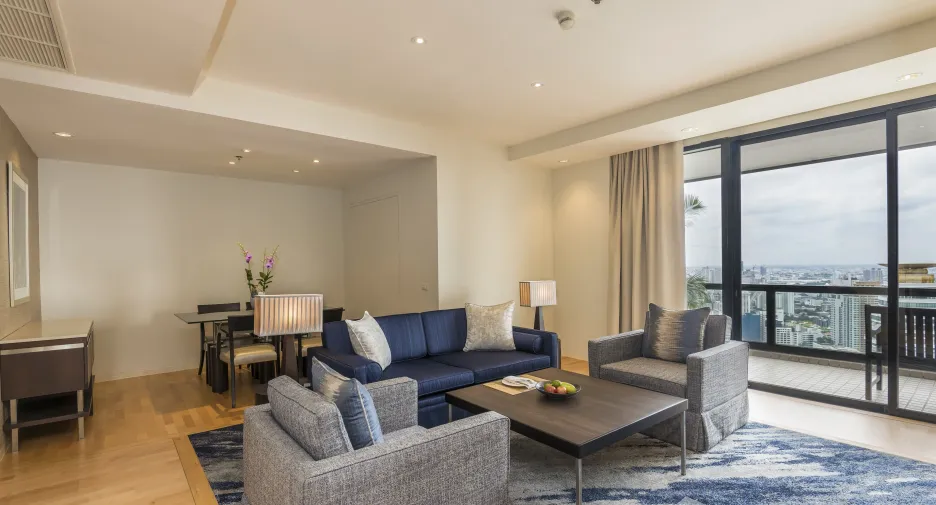For rent 2 bedrooms apartment in Khlong Toei, Bangkok