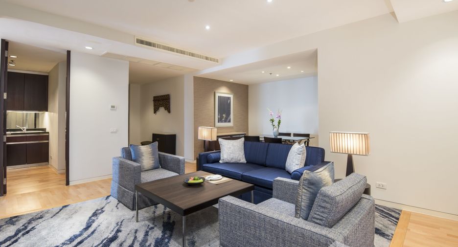 For rent 2 bedrooms apartment in Khlong Toei, Bangkok