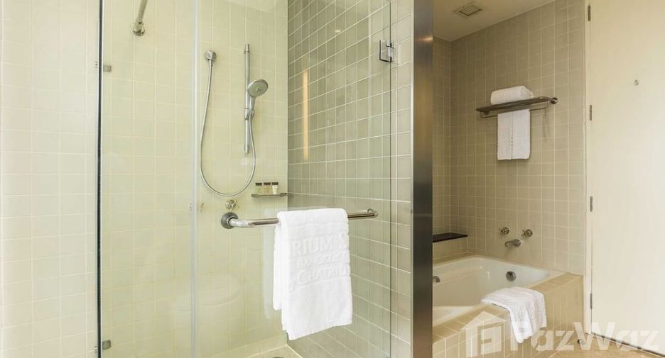For rent 2 bedrooms apartment in Khlong Toei, Bangkok