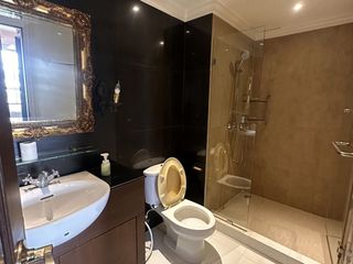 For rent 2 bedrooms condo in Yan Nawa, Bangkok