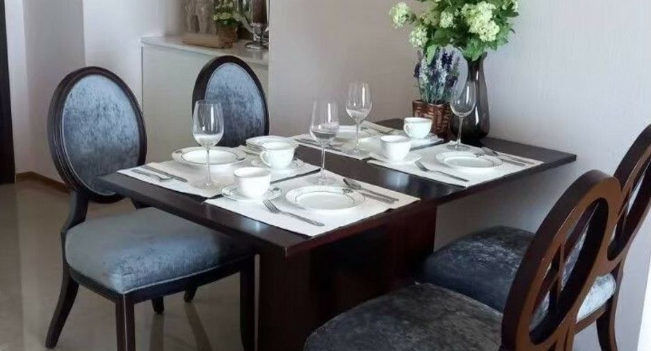 Condo en alquiler de 2 habitaciones en Watthana, Bangkok