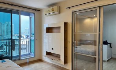 À louer 1 chambre condo à Huai Khwang, Bangkok