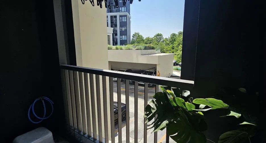 For rent 1 bed condo in Suan Luang, Bangkok