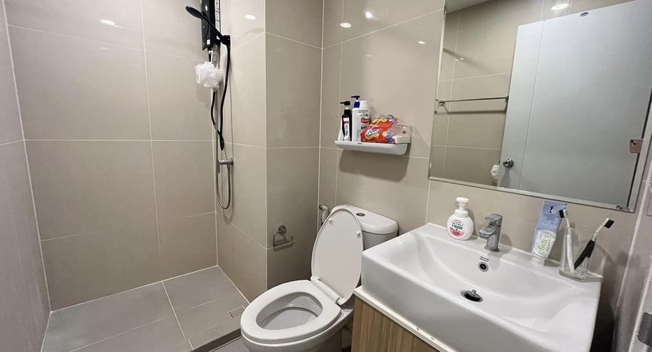 For rent 1 bed condo in Khlong San, Bangkok