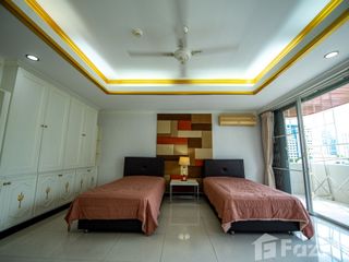 For rent 4 ベッドルーム condo in Watthana, Bangkok