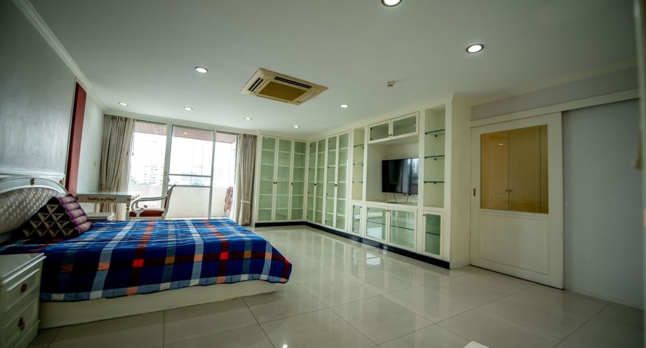 Wohnung zur Miete mit 4 Zimmer in Watthana, Bangkok
