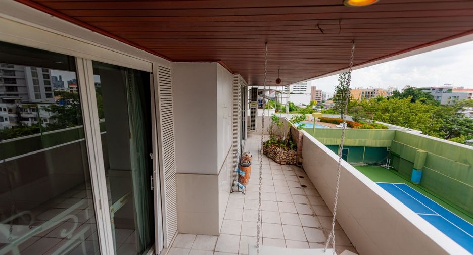 Wohnung zur Miete mit 4 Zimmer in Watthana, Bangkok