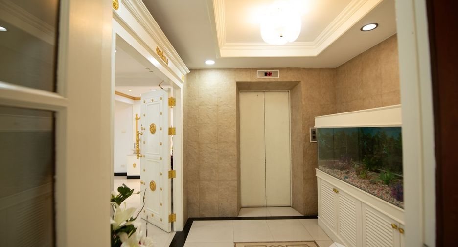 Wohnung zur Miete mit 4 Zimmer in Watthana, Bangkok