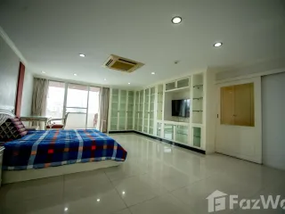 For rent 4 ベッドルーム condo in Watthana, Bangkok