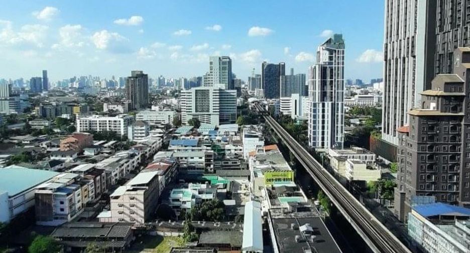 For rent 1 bed condo in Phra Khanong, Bangkok
