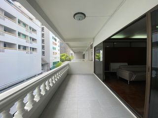 Apartamento en alquiler de 3 habitaciones en Khlong Toei, Bangkok