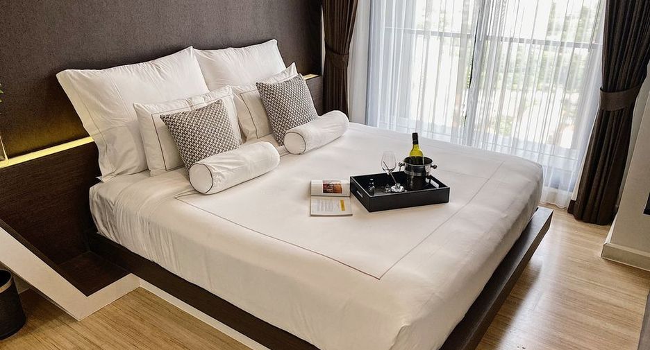 For rent 1 bed condo in Sathon, Bangkok