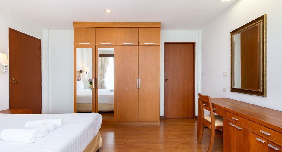 For rent 2 bedrooms apartment in Bang Na, Bangkok