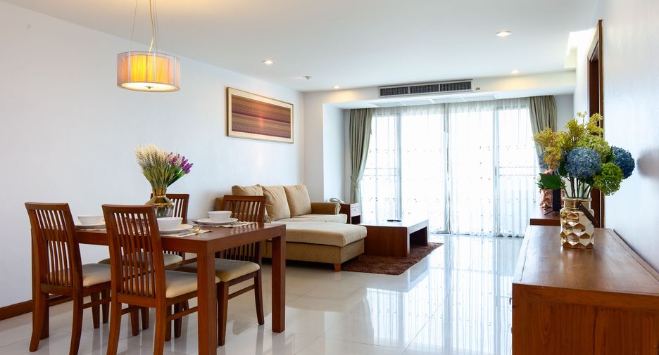 For rent 2 bedrooms apartment in Bang Na, Bangkok