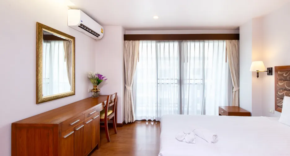 For rent 2 bedrooms apartment in Bang Na, Bangkok