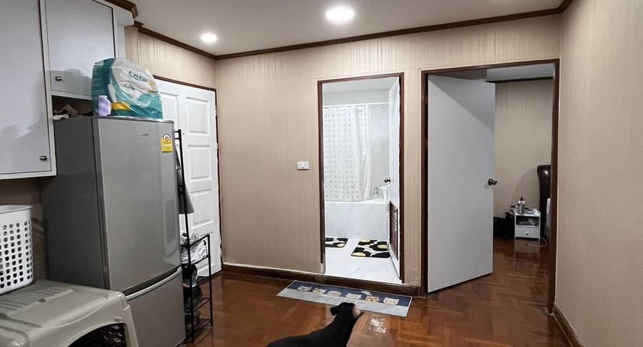 ให้เช่า 2 ห้องนอน คอนโด ใน วัฒนา, กรุงเทพฯ