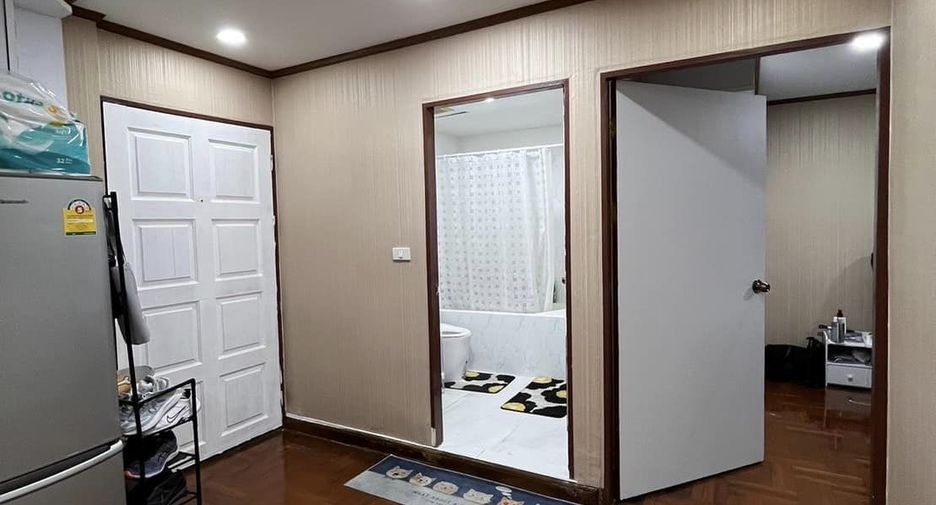 ให้เช่า 2 ห้องนอน คอนโด ใน วัฒนา, กรุงเทพฯ