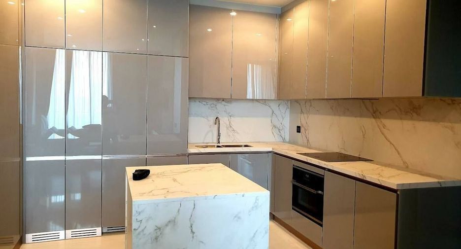 For rent 2 bedrooms condo in Watthana, Bangkok