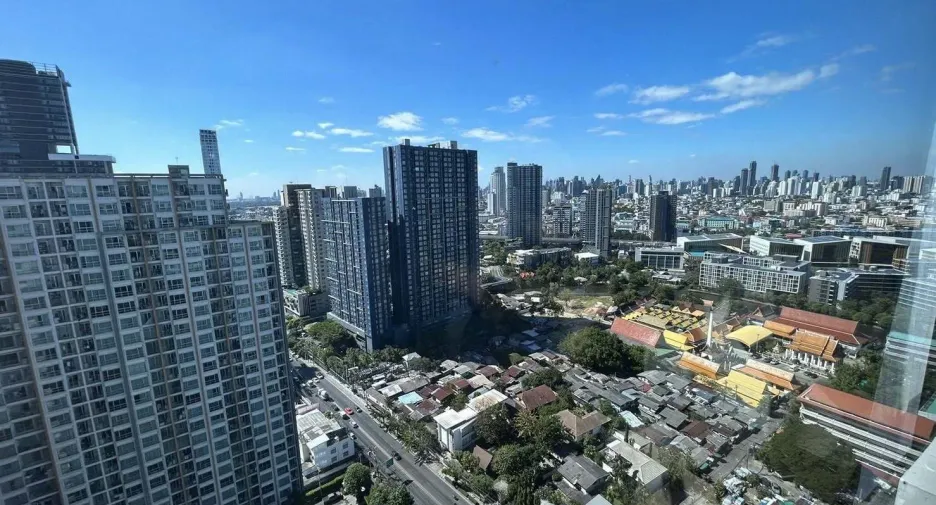 For rent 2 bedrooms condo in Suan Luang, Bangkok
