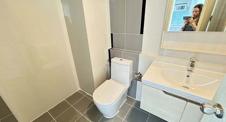For rent 2 bedrooms condo in Suan Luang, Bangkok
